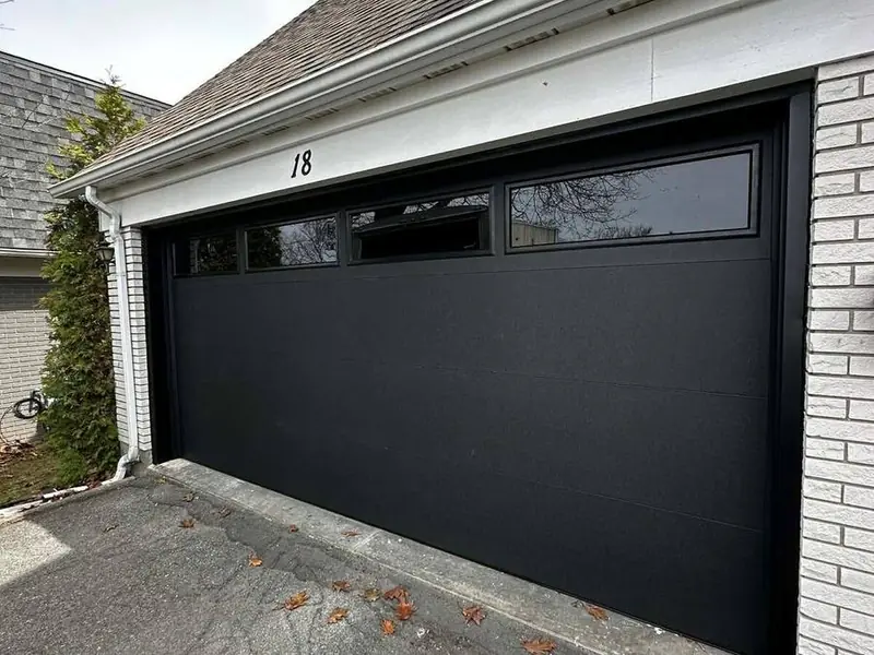 Reinforced Garage Doors in Oakville and Burlington: Storm Wind Protection